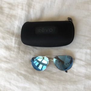 Revo windspeed chrome with blue lenses
